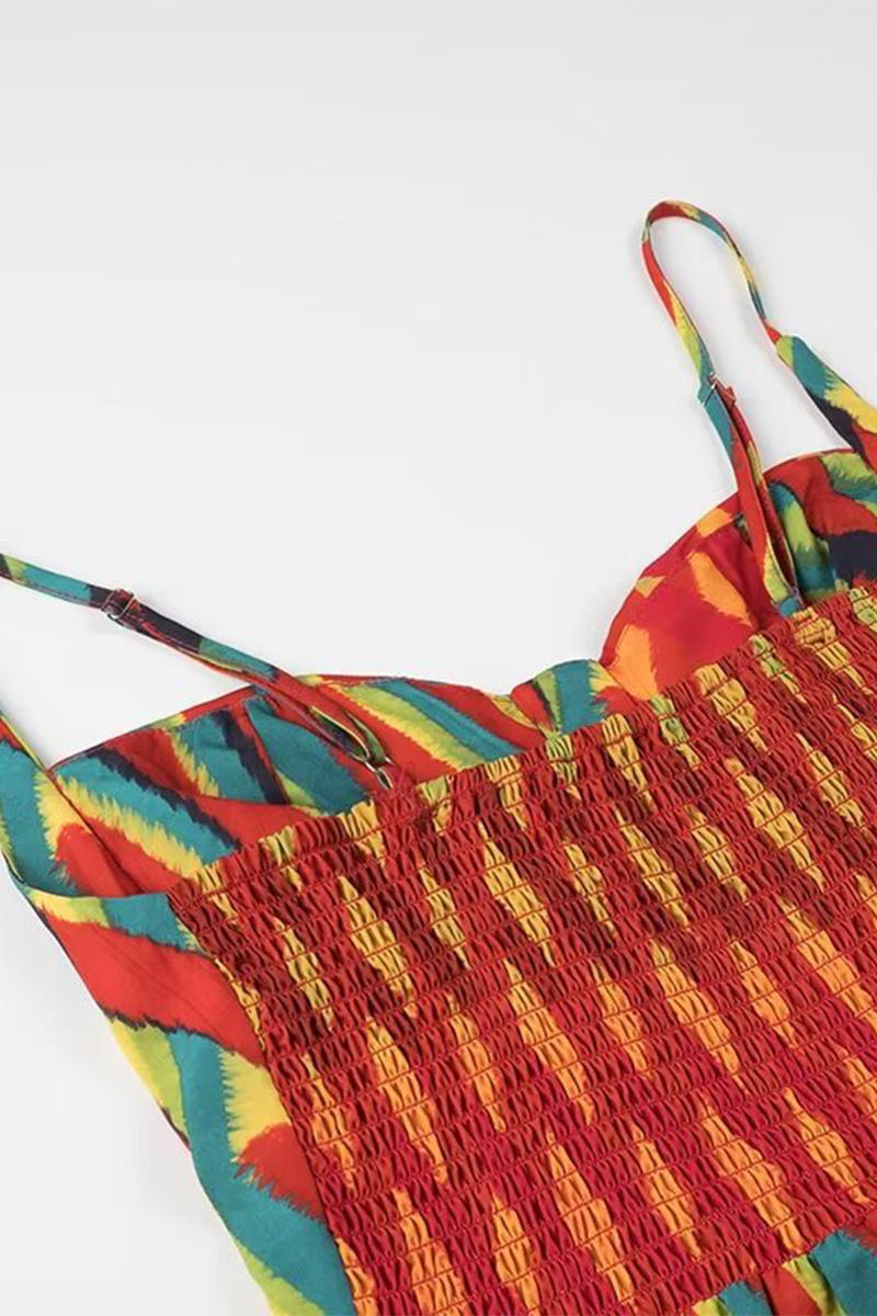 AD | Eleganta slingklänningar med kontrasterande randigt patchwork och V-ringning
