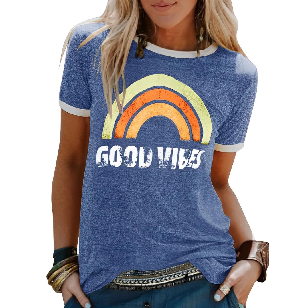 AD | Elegant retro regnbågsfärgad Good Vibes T-shirt