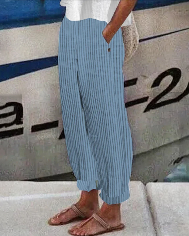 AD | Randiga lösa byxor