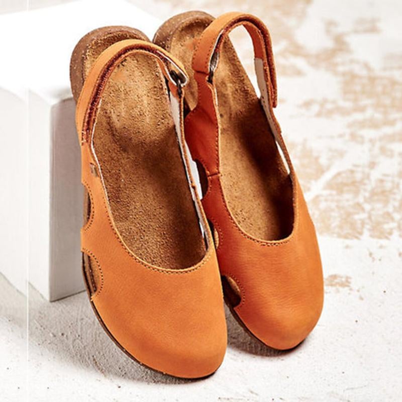 AD | Sandaler med remmar med sling-back