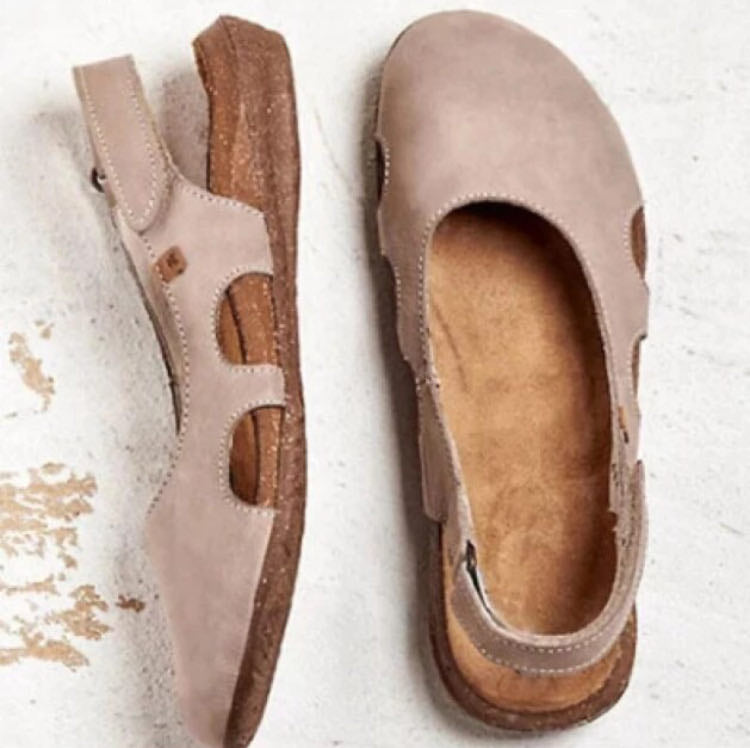 AD | Sandaler med remmar med sling-back