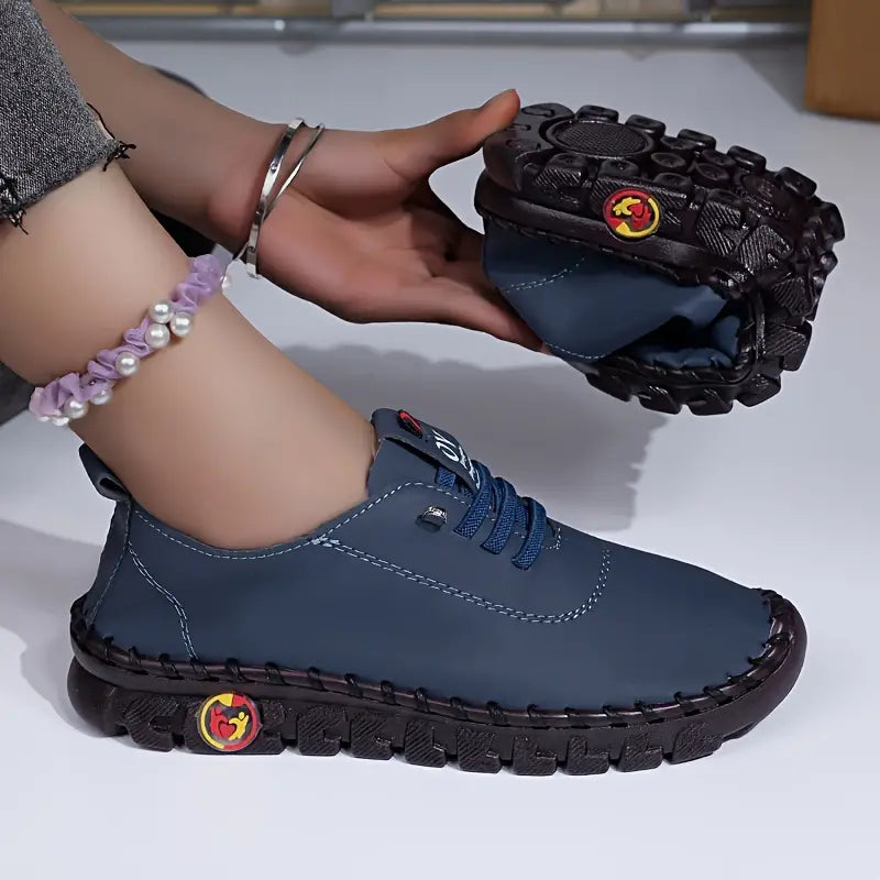AD | ENFÄRGADE CASUAL SNEAKERS FÖR KVINNOR