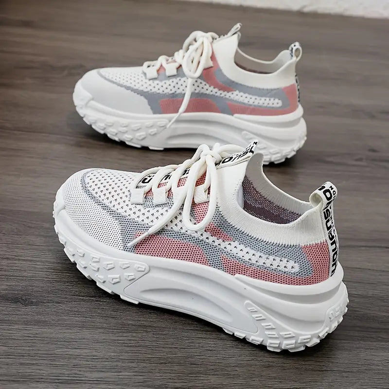 AD | TRENDIGA ORTHO-SNEAKERS I STICKAT TYG