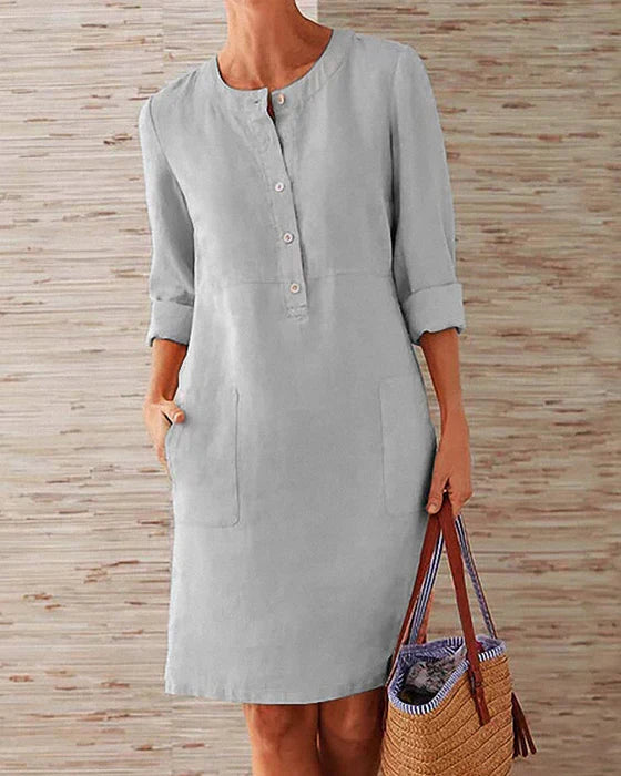 AD | Elegant enfärgad klänning