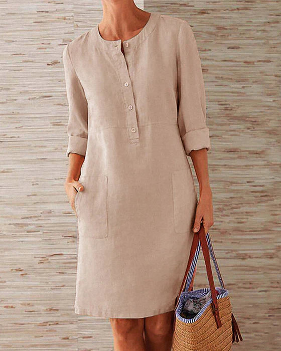 AD | Elegant enfärgad klänning