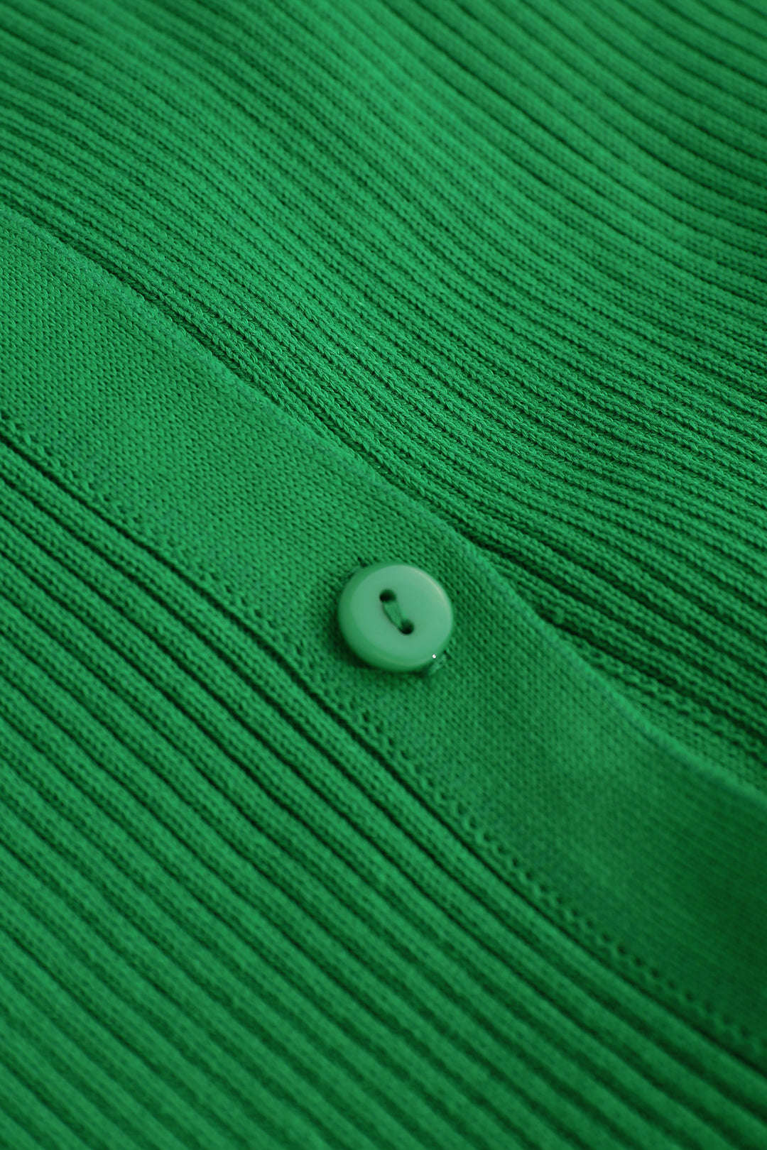 AD | Moderiktig och minimalistisk vinterklänning
