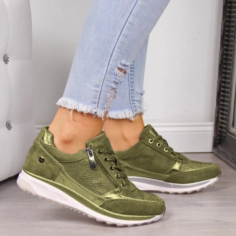 AD | Sneakers i metall med dragkedja