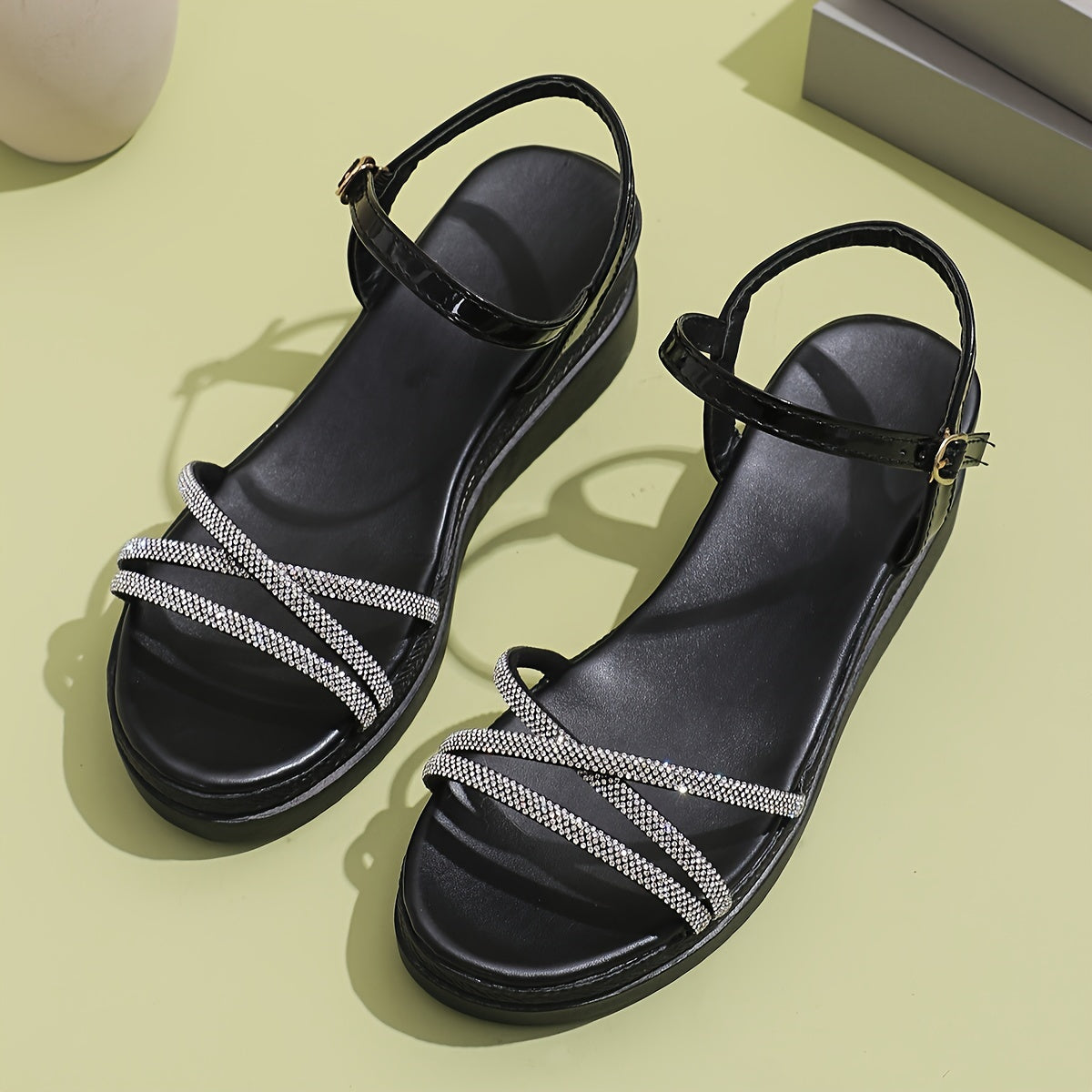 AD | Tidlösa och eleganta sandaler