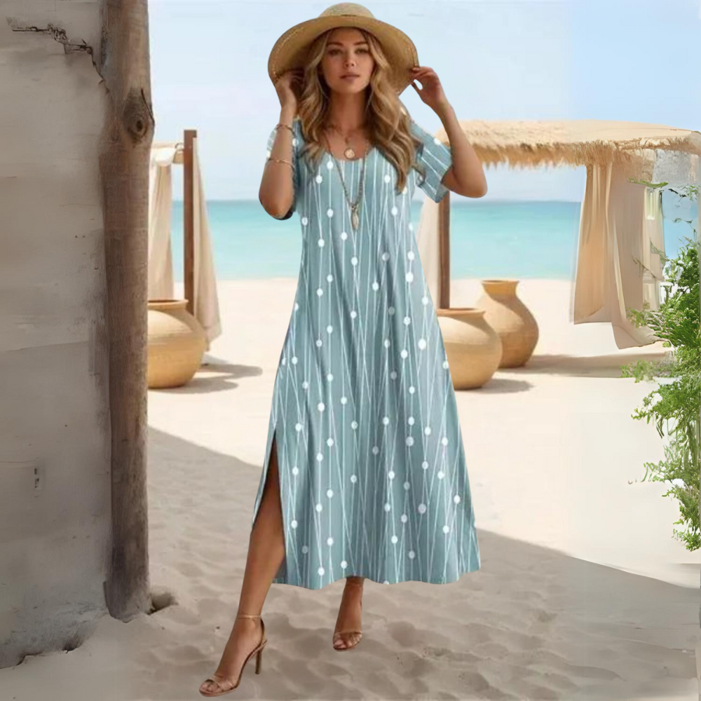 AD | Sommarklänning med prickigt mönster