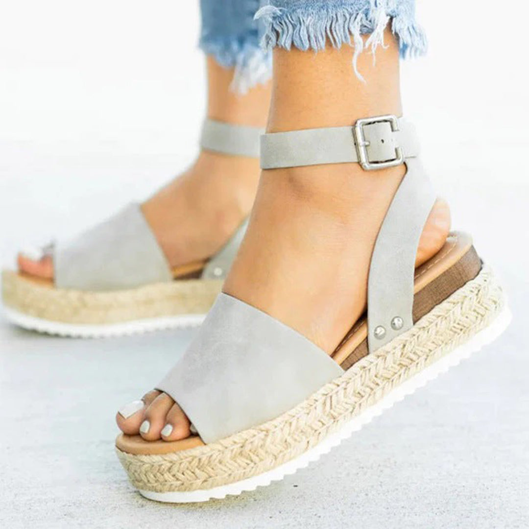 AD | Smidiga och eleganta generella sandaler