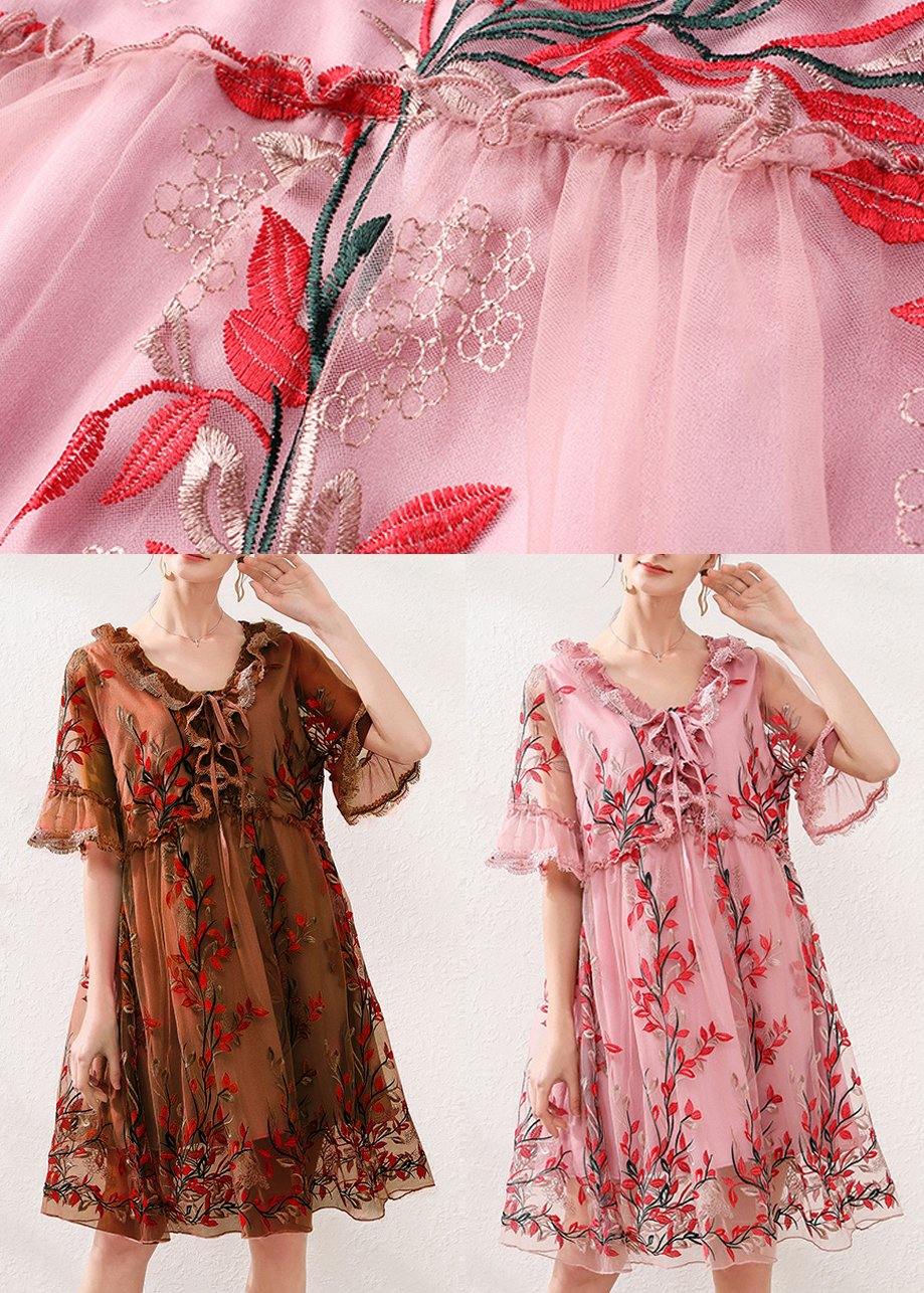 AD | Broderad spetsklänning med rosett