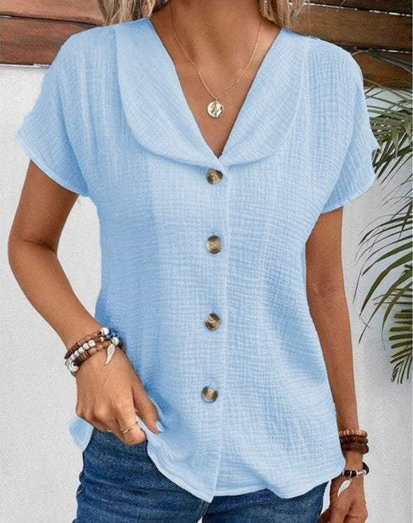 AD | Elegant & snygg blus med knappar och krage