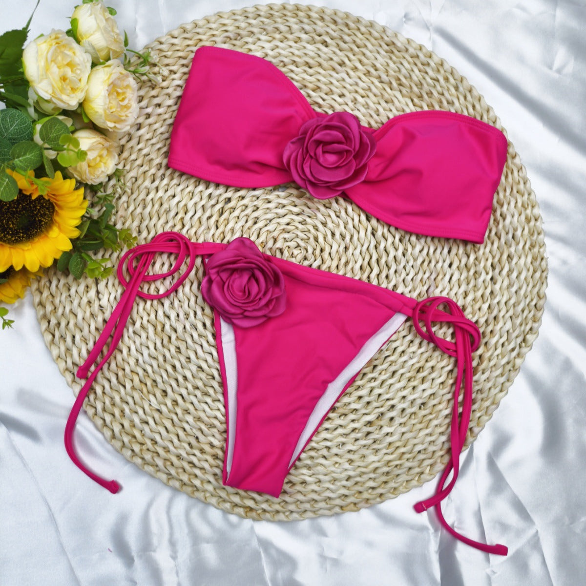 Flödande och fantastisk Bikini