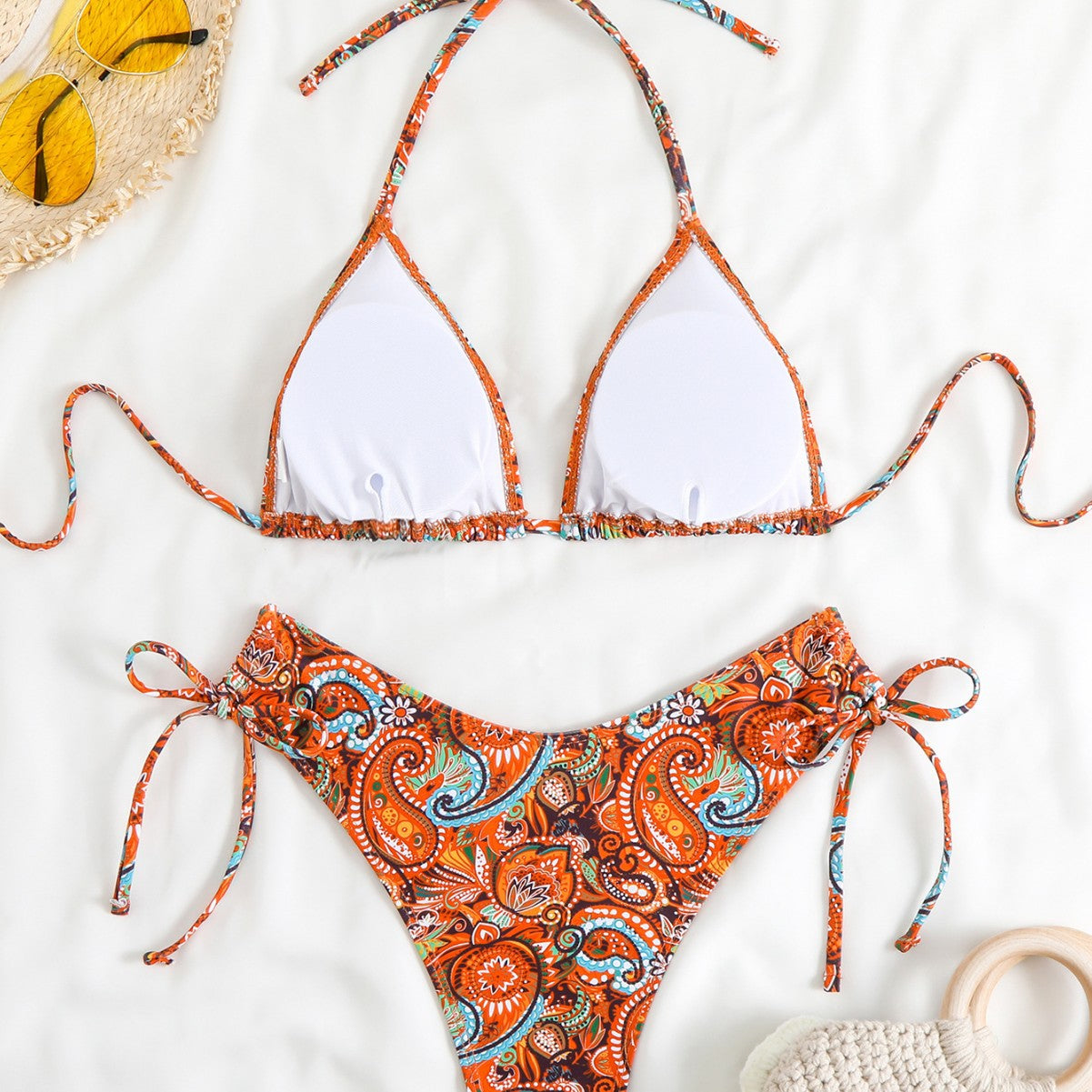 Trendig och tidlös Bikini