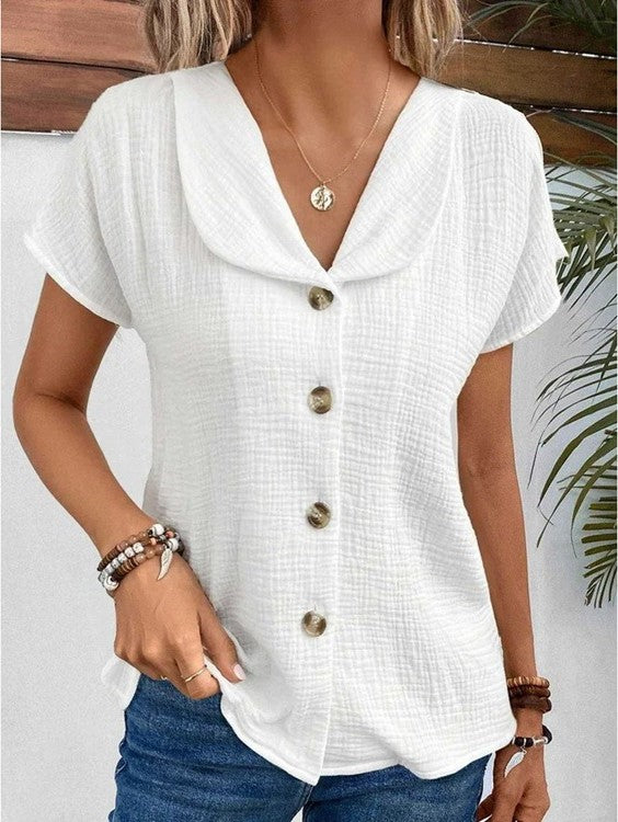 AD | Elegant & snygg blus med knappar och krage