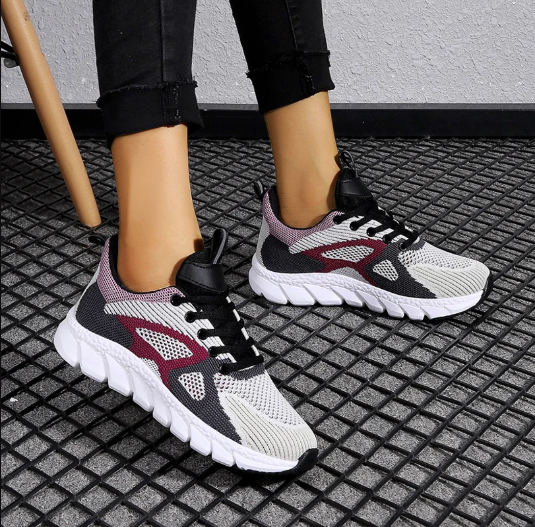 AD | MESH-RELIEF-KUDDAR-SNEAKERS