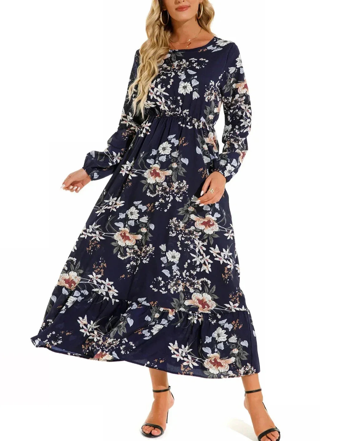 AD - Blommig klänning med elegant passform i midjan