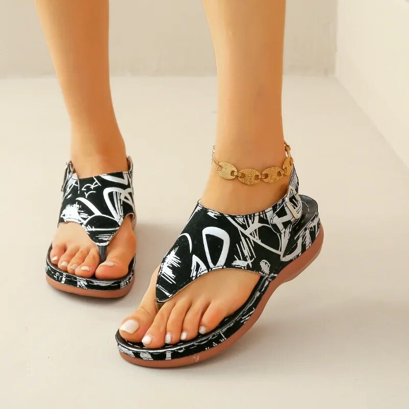 AD | Boho-sandaler med blommigt mönster och tårem