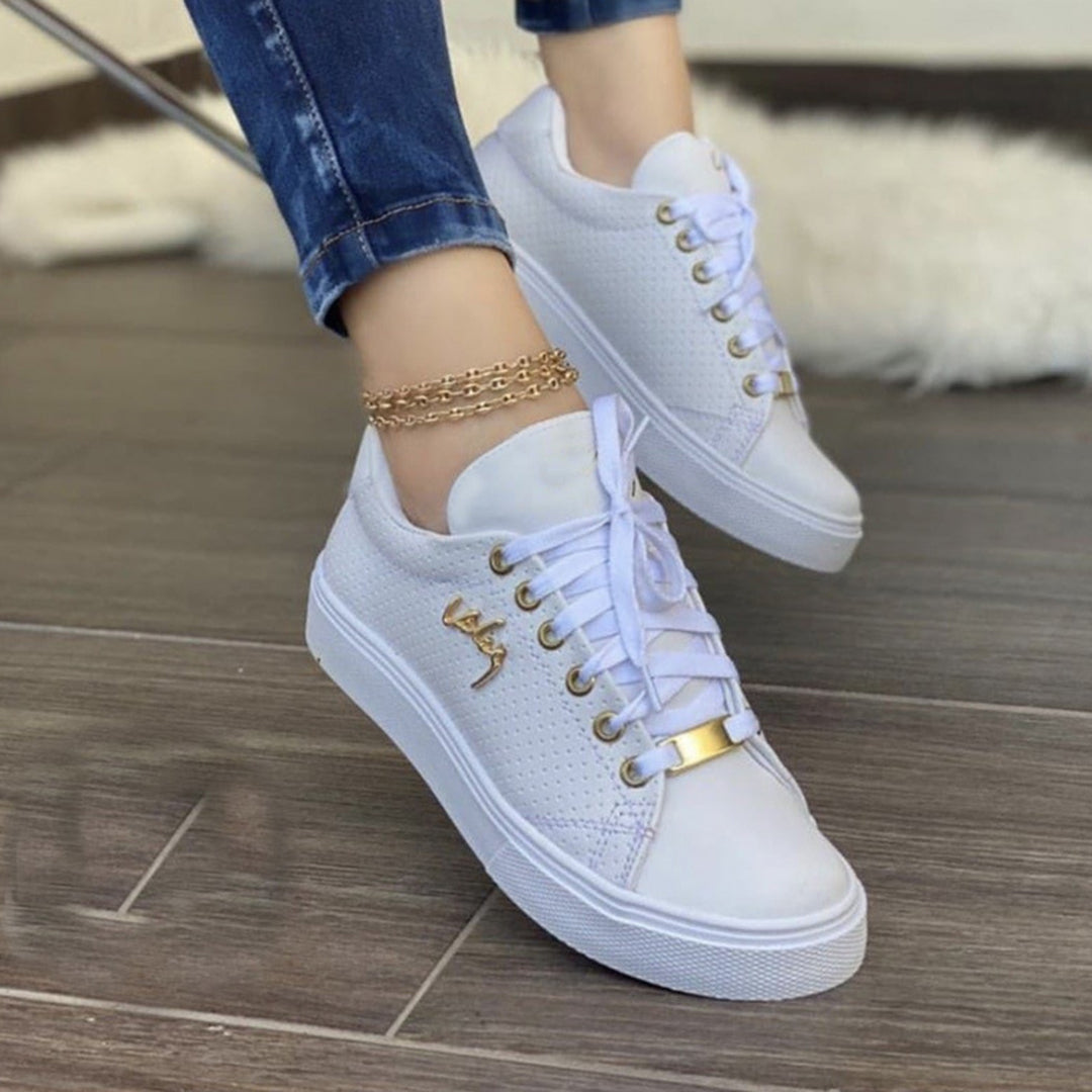 AD | Avslappnade och snygga allmänna sneakers