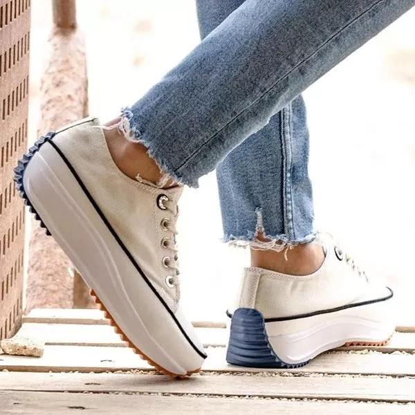 AD | Eleganta sneakers med plattform