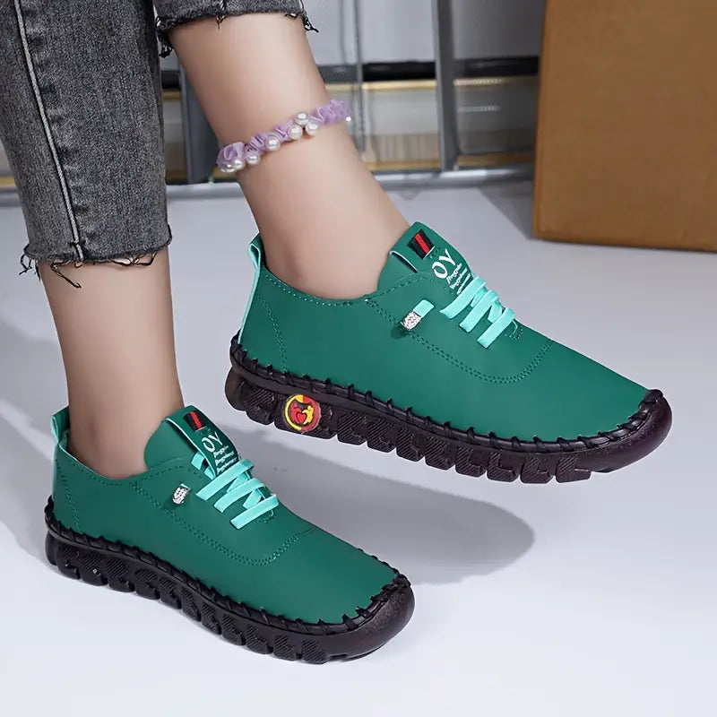 AD | ENFÄRGADE CASUAL SNEAKERS FÖR KVINNOR