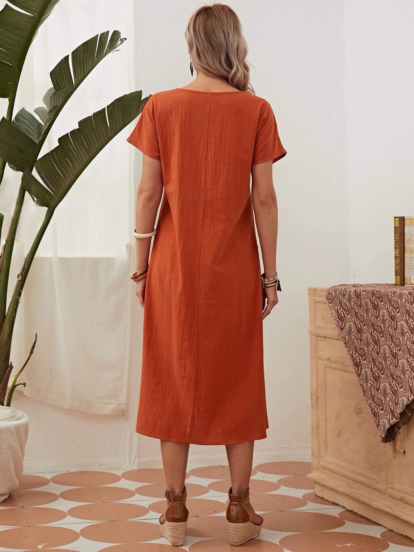 AD | Abigail vintage midiklänning
