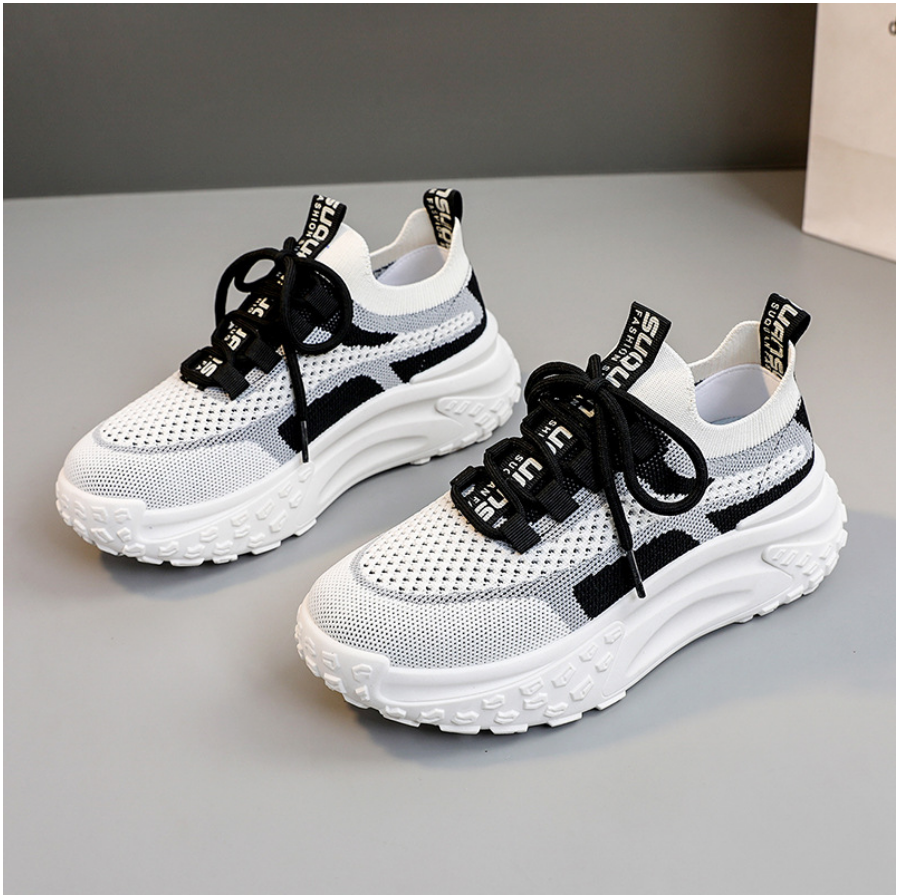 AD | TRENDIGA ORTHO-SNEAKERS I STICKAT TYG