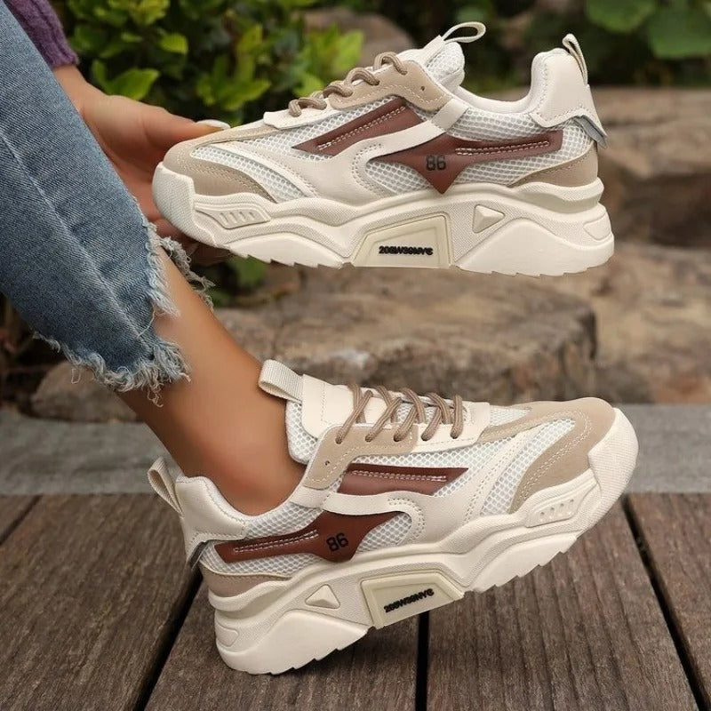 AD | Fashionabla halkfria lättvikts sneakers med plattform