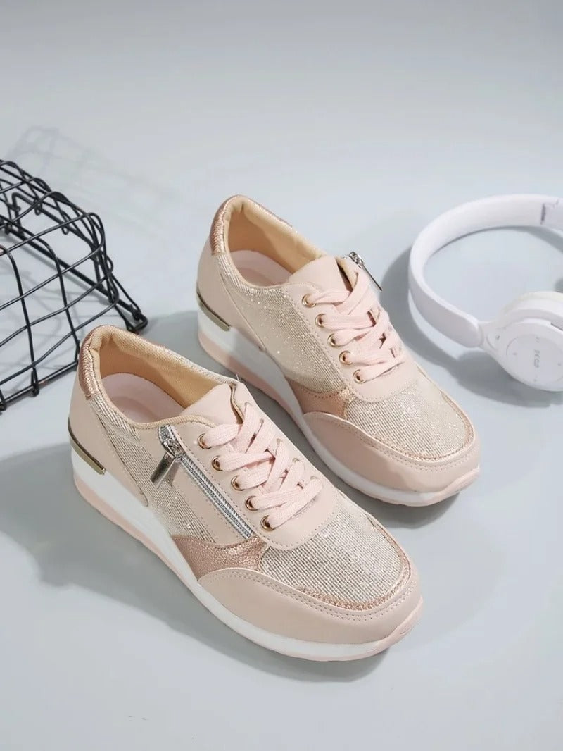 AD | Sneakers i metall med dragkedja