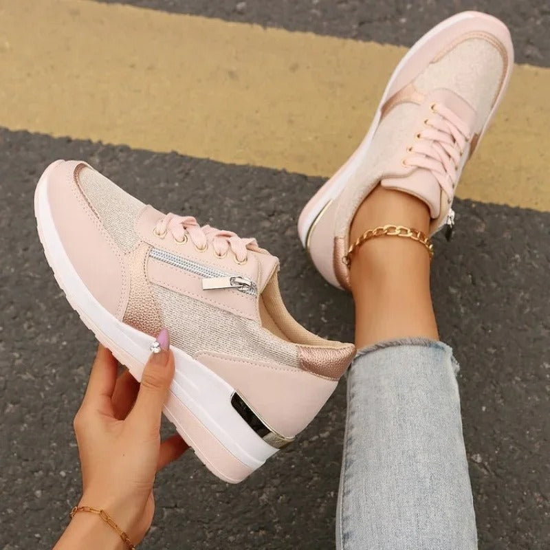 AD | Sneakers i metall med dragkedja
