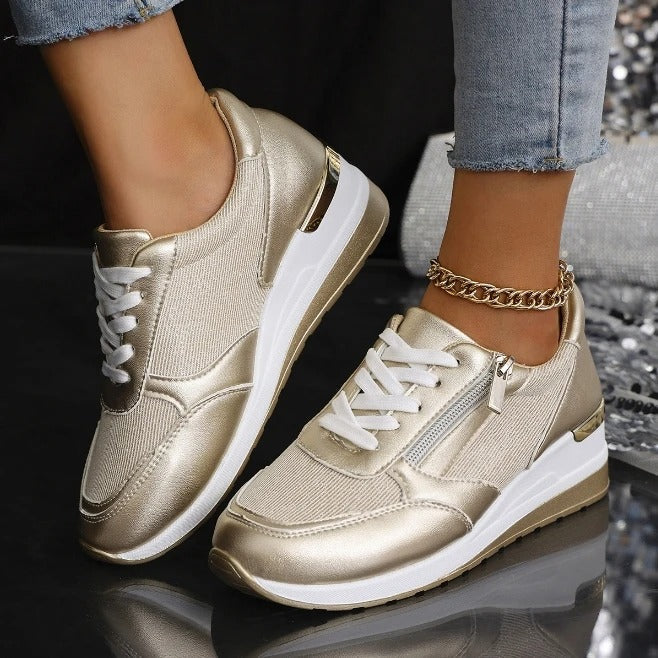 AD | Sneakers i metall med dragkedja