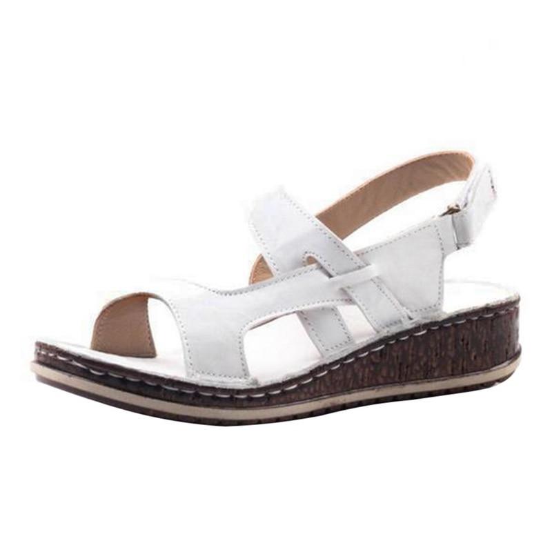 AD | Bekväma kilformade sandaler med justerbara remmar