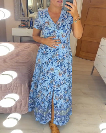 AD | V-ringad klänning med blommigt tryck