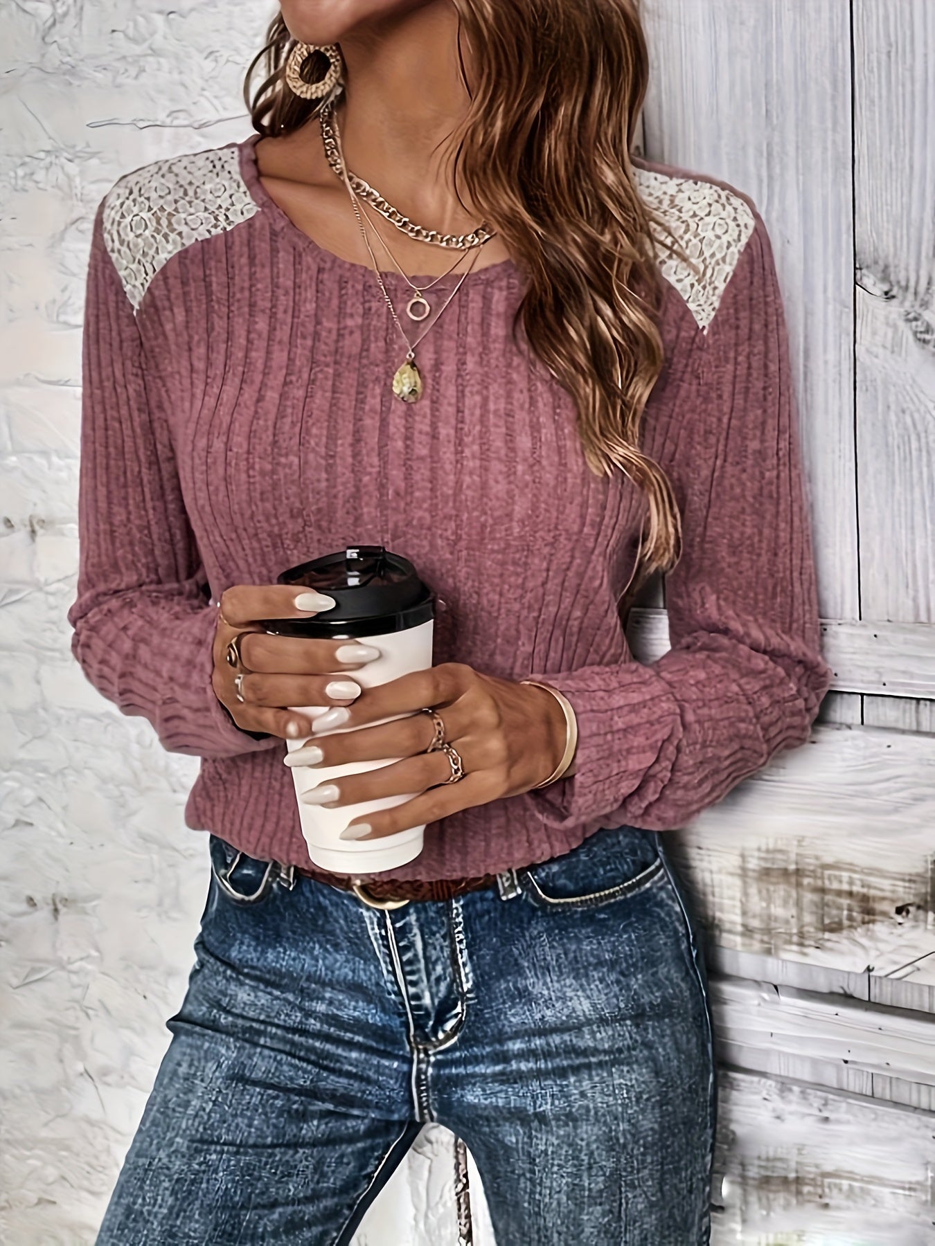 AD | Tidlös, elegant T-shirt för vintern