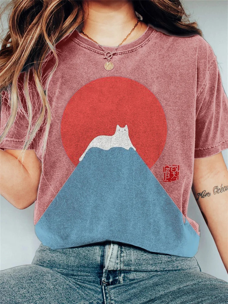 AD | Grafisk T-shirt med kattberg