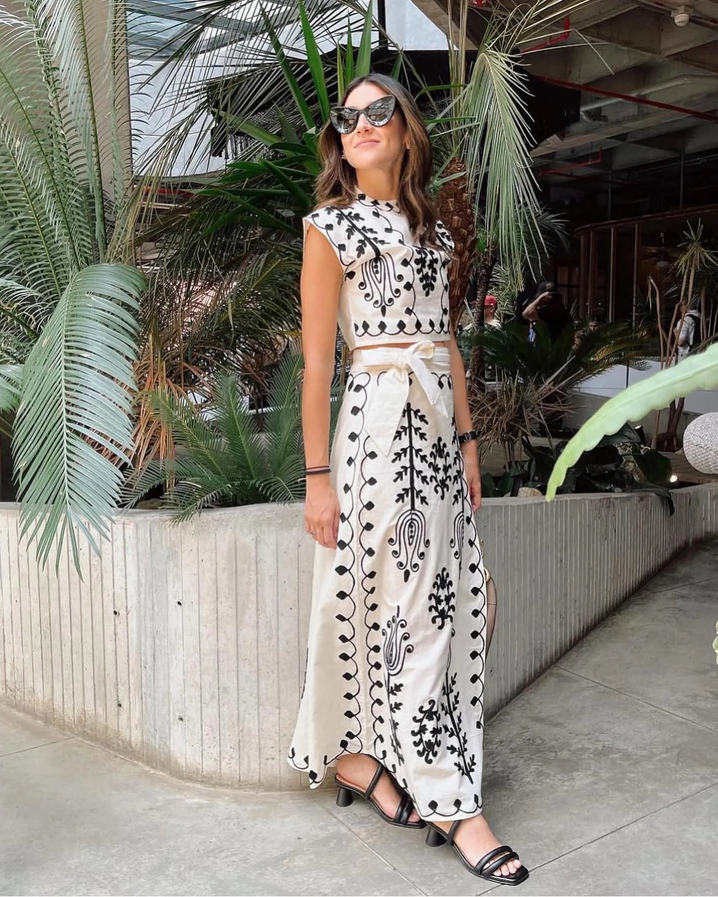 AD | Mafalda Crop Top & Kjol Set
