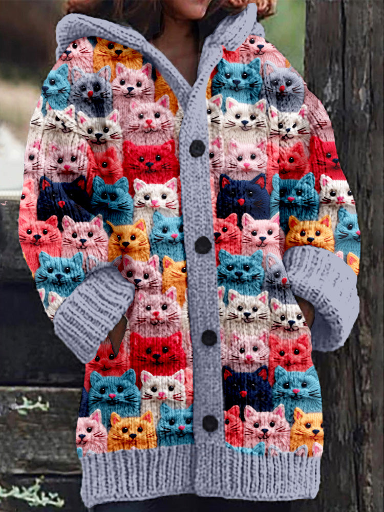 AD | Stickad kappa med knappslå och lekfullt kattmönster