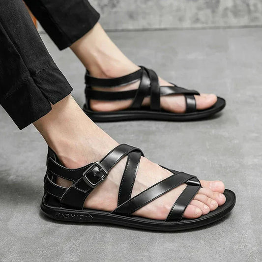 AD | Moderiktiga och minimalistiska allmänna sandaler