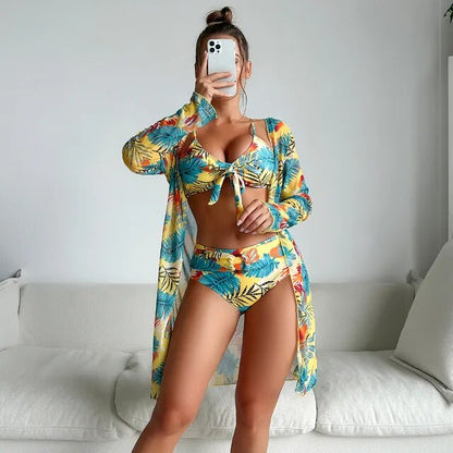 AD | Elegant sommarbikini med hög midja och blommigt mönster