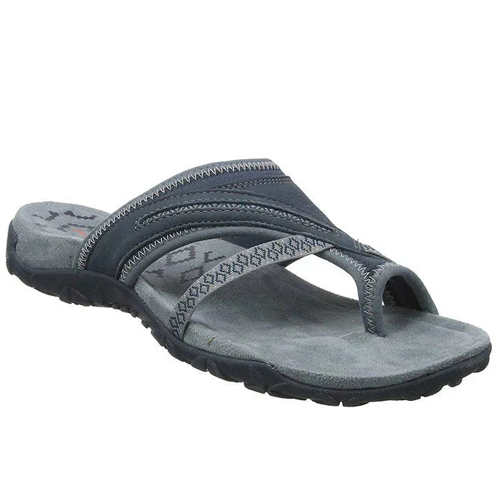 AD | Avslappnade och snygga allmänna sandaler