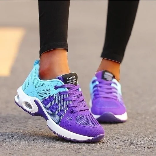 AD | - Högkvalitativa sneakers för kvinnor