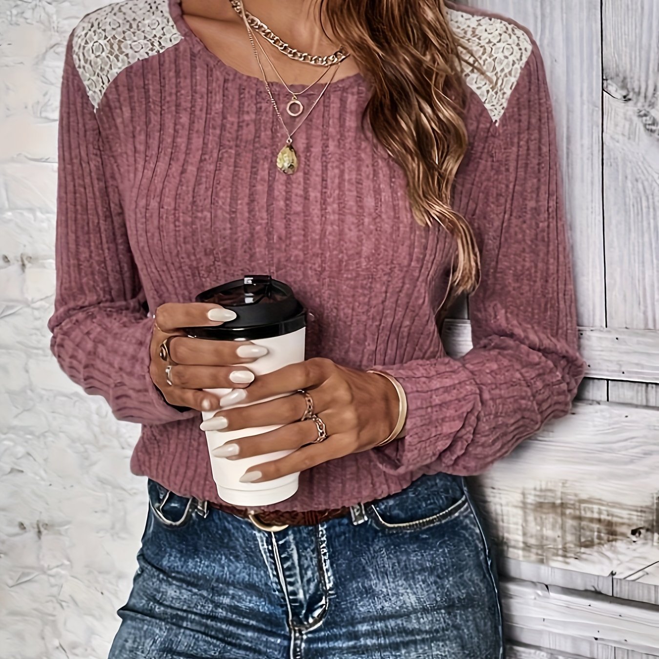 AD | Tidlös, elegant T-shirt för vintern