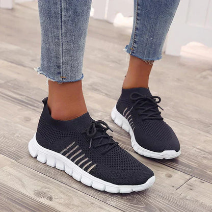 AD | CHIC SNEAKERS I MESH