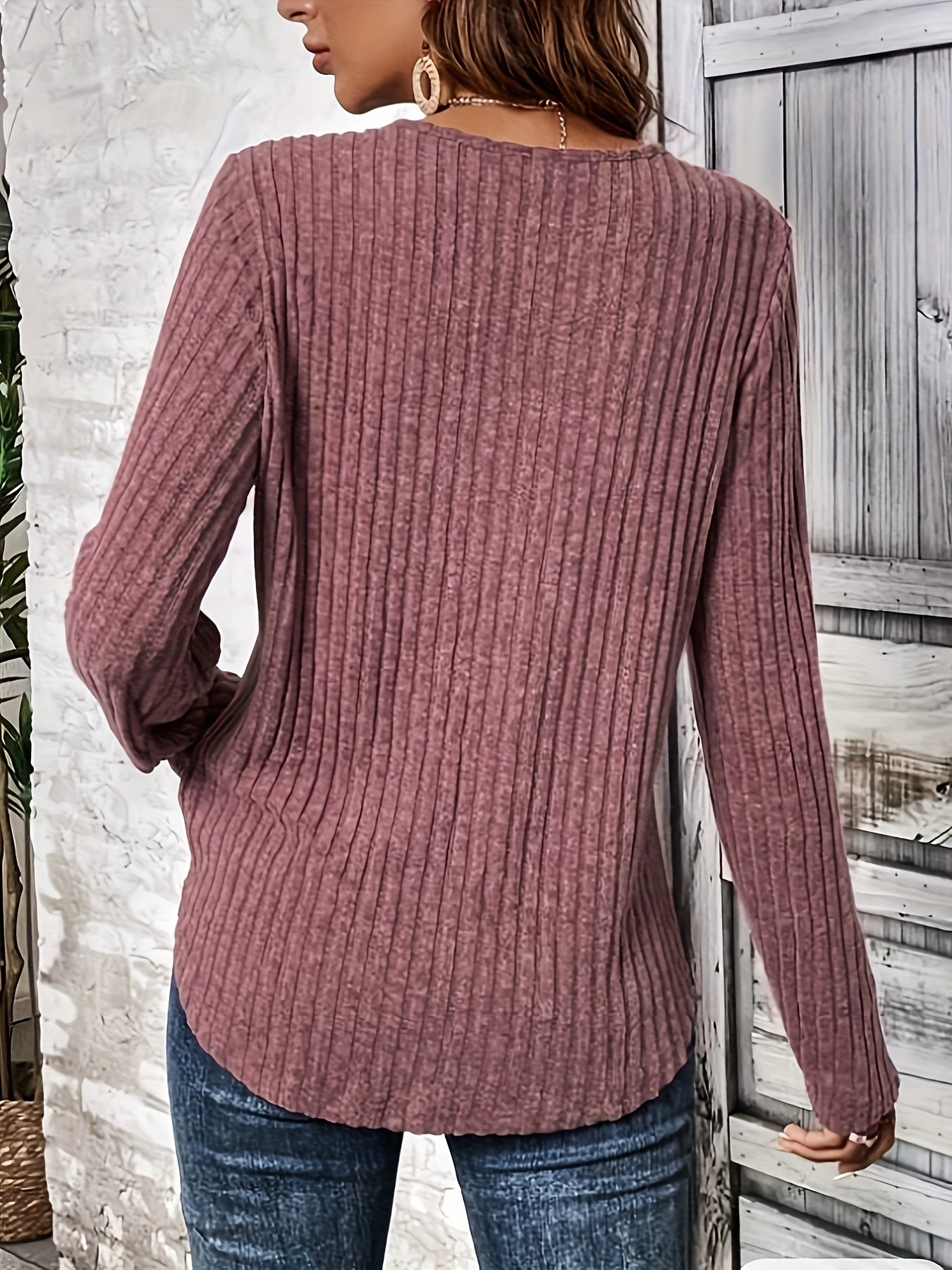 AD | Tidlös, elegant T-shirt för vintern