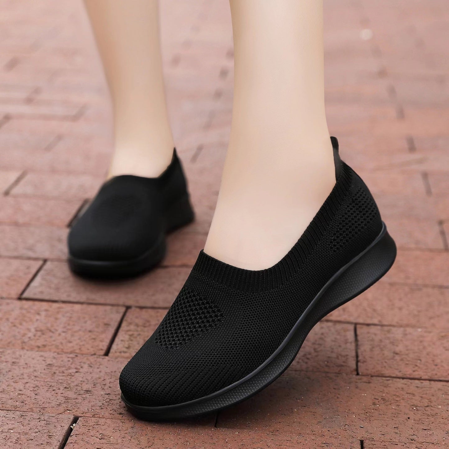AD | Slip-on sneakers mjuka och bekväma