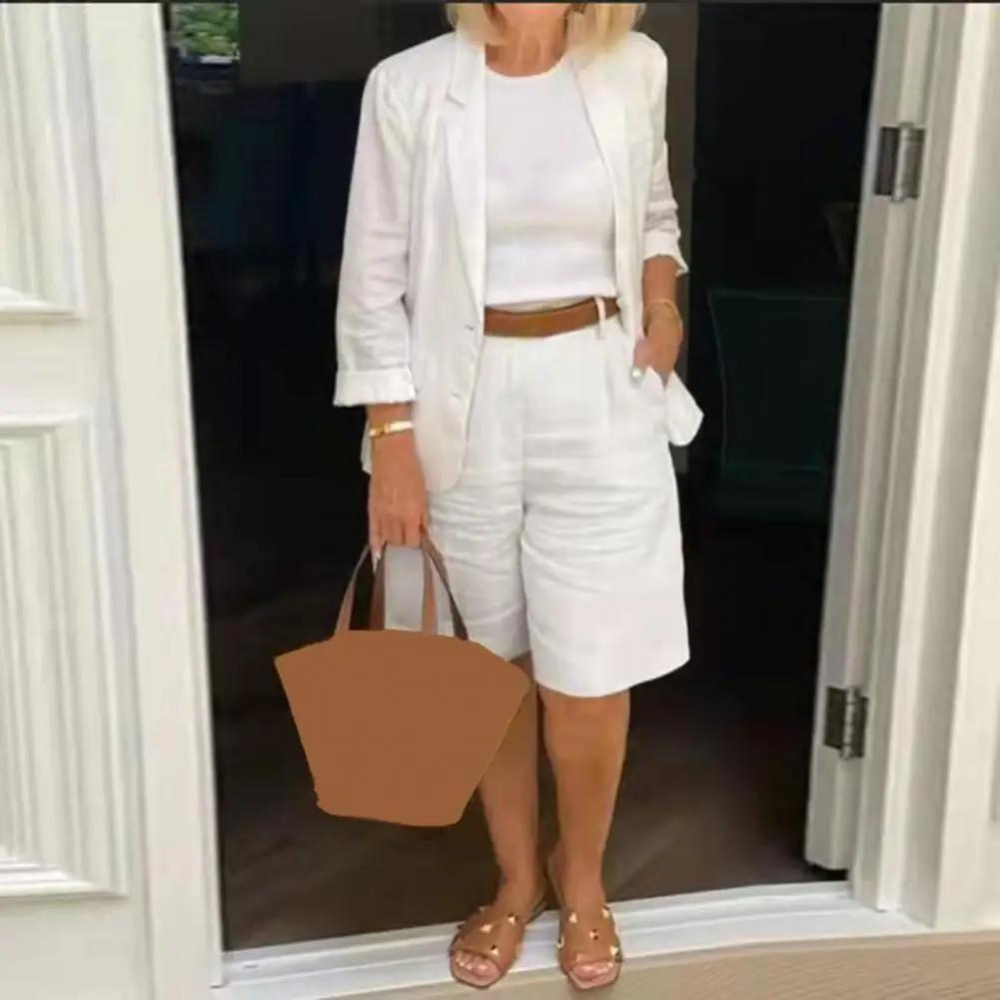 AD | Lyxig ensemble med blazer och shorts för kvinnor