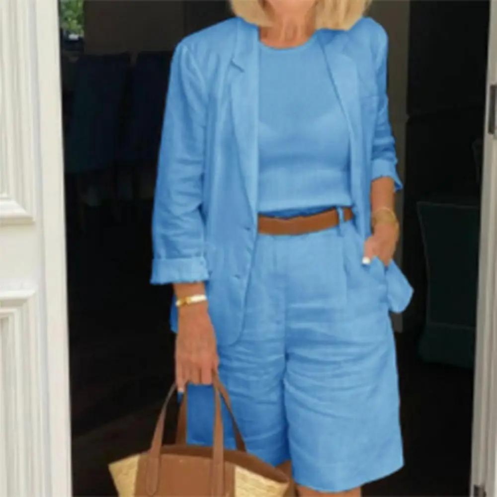 AD | Lyxig ensemble med blazer och shorts för kvinnor