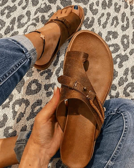 AD | Moderna och mångsidiga allmänna sandaler