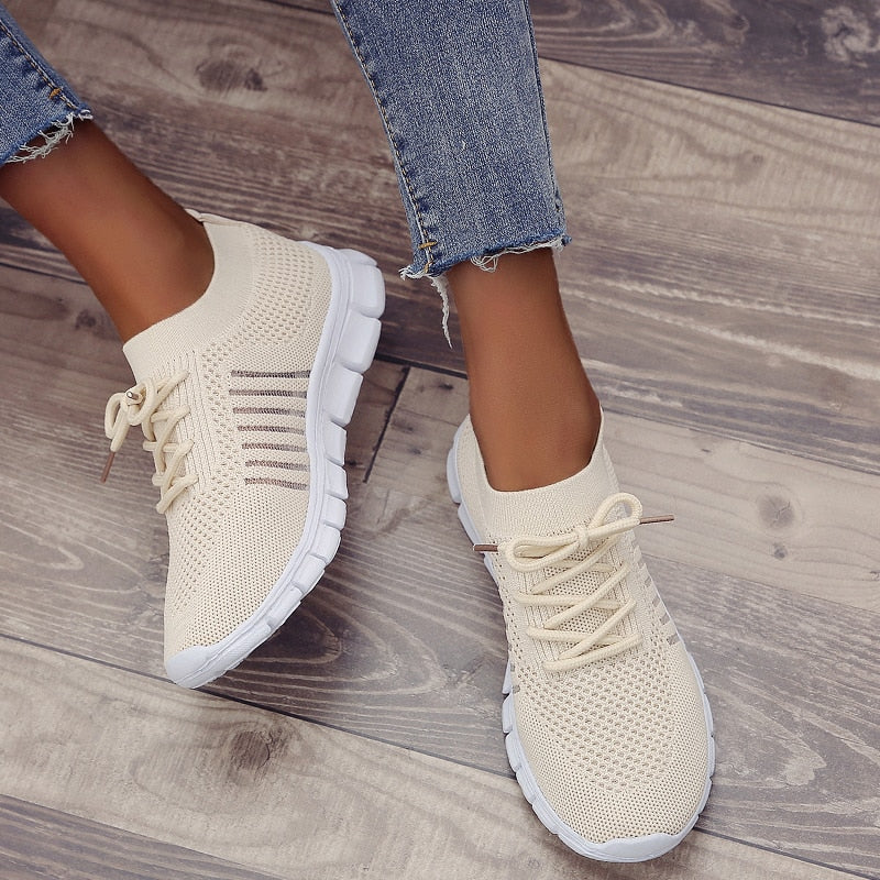 AD | CHIC SNEAKERS I MESH