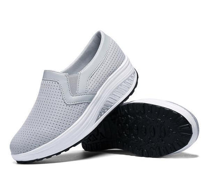 AD | BEKVÄMA & ELEGANTA ORTOSNEAKERS MODELL 2023